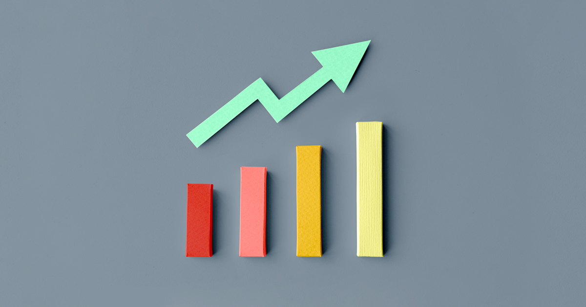 Graphic of a bar chart with a an arrow pointing upward